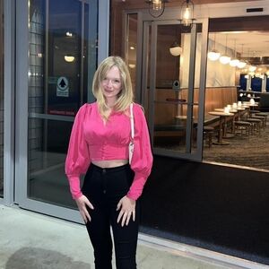 Meet your Posher, Habza